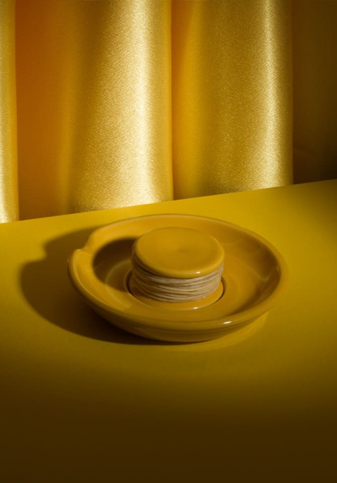 Go natural with our Yellow Ceramic Ashtray and Hemp Wick Holder Set