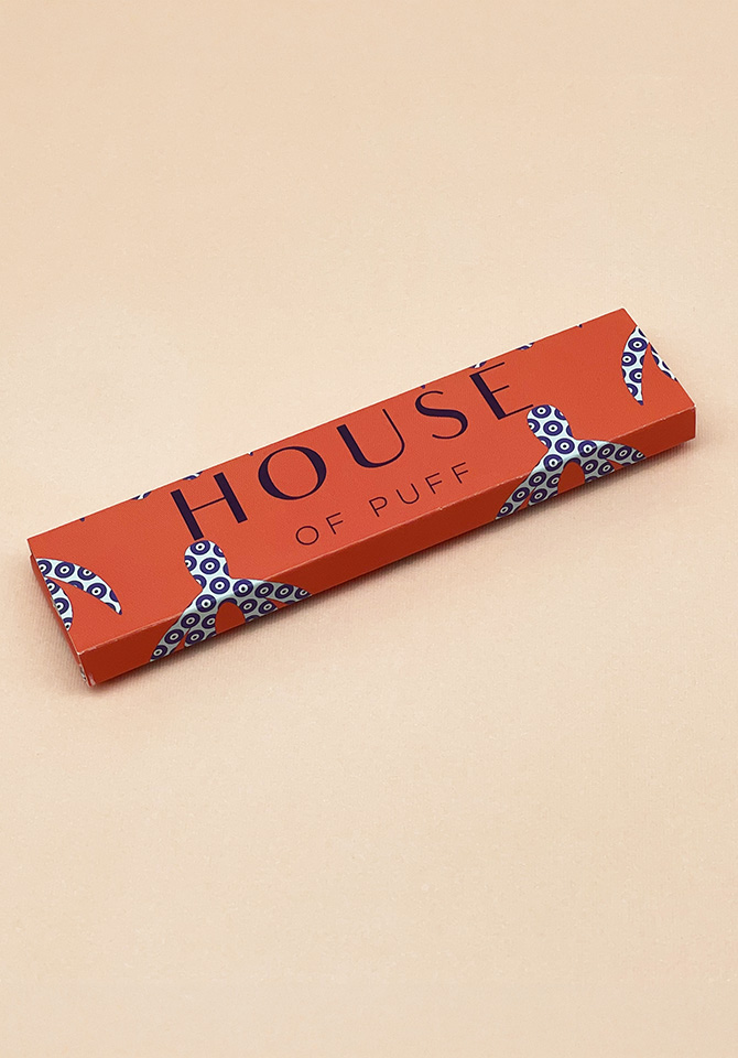 House of Puff x Sophia Wallace rolling papers are pretty and high quality