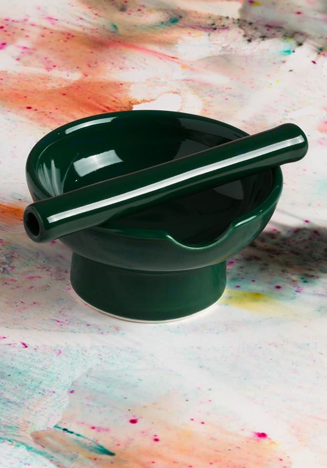 Our green ashtray set is the perfect blend of form and function