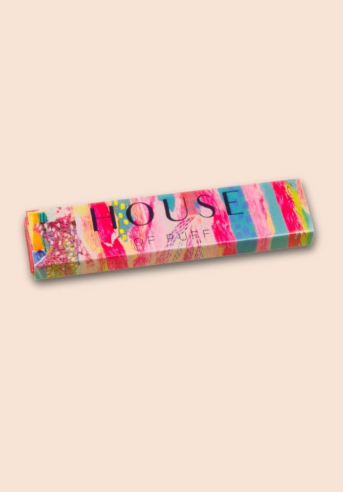 Paula Flores Rolling Papers are part of our purple rolling tray set