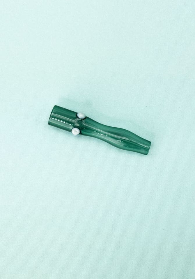 Our Soho cigarette holder makes this teal smoking set extra special