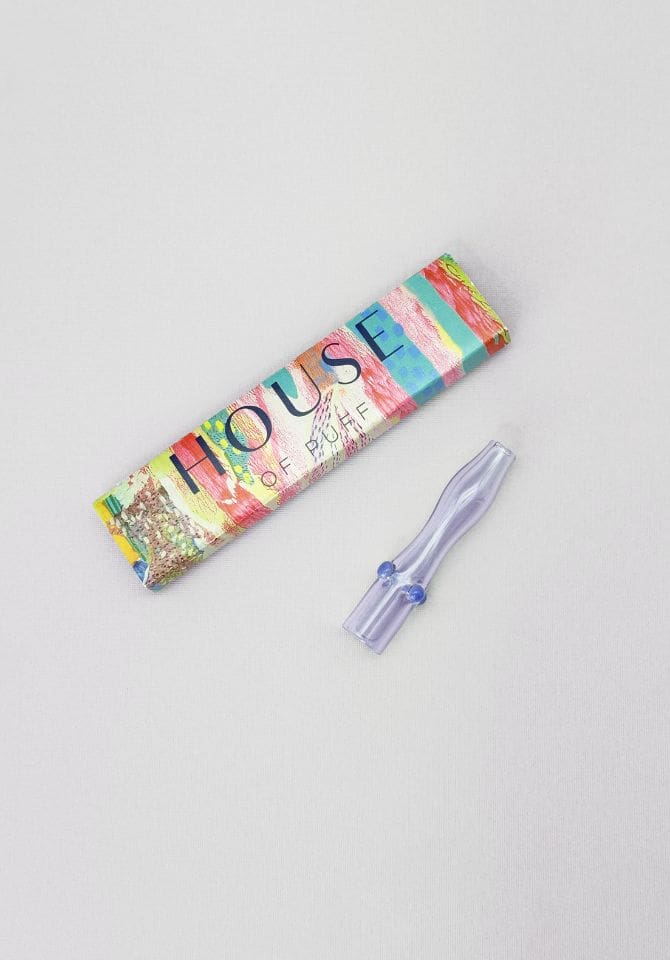 Our purple smoking set is the perfect blend of form and function