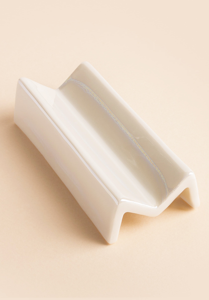 Our white rolling tray doubles as an ashtray