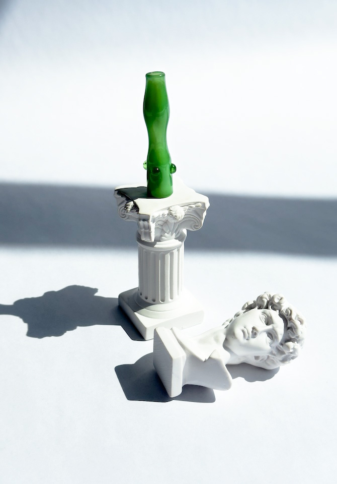 Our jade green joint holder is more than just pretty—these luxe smoke accessories also safeguard your throat, fingers, clothes and makeup