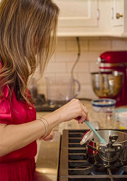 Sweet And Elevated: How To Make Your Own Edible Gummies 4 Simmer the sugar and water for your cannabis gummies