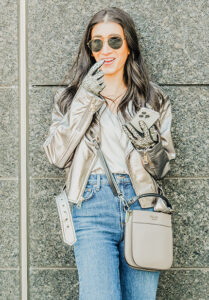 Laura keeps Social Spritz in her bag so she can microdose THC anytime