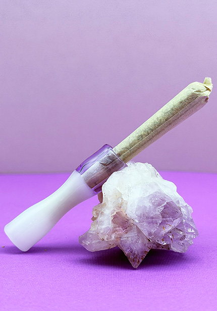 Why A Luxury Joint Holder Should Be Your Latest Accessory 3 At only $16, our trinity joint tip is friendly to every budget